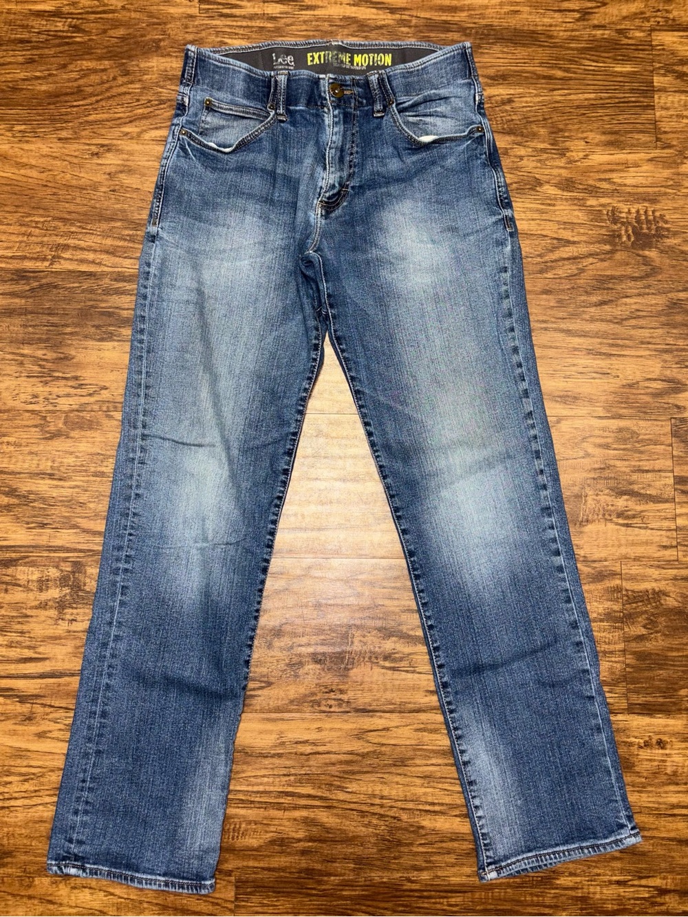 Lee Extreme Motion Straight Leg Tapered Fit Jeans Size 32X32